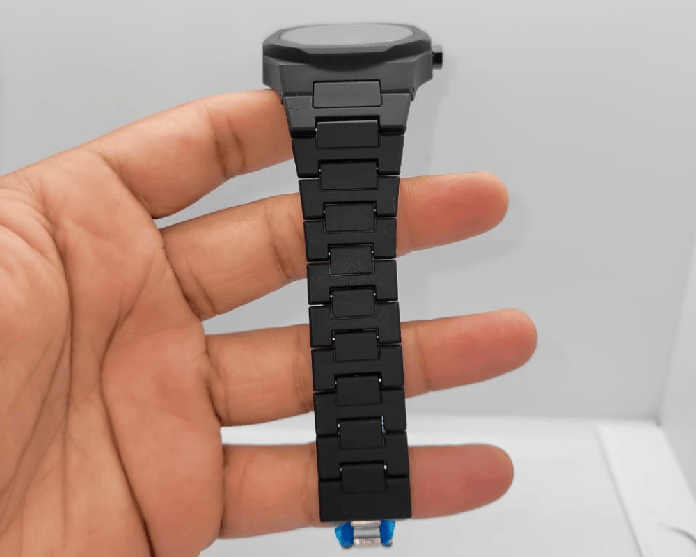 QuartickWatches - black chain watch